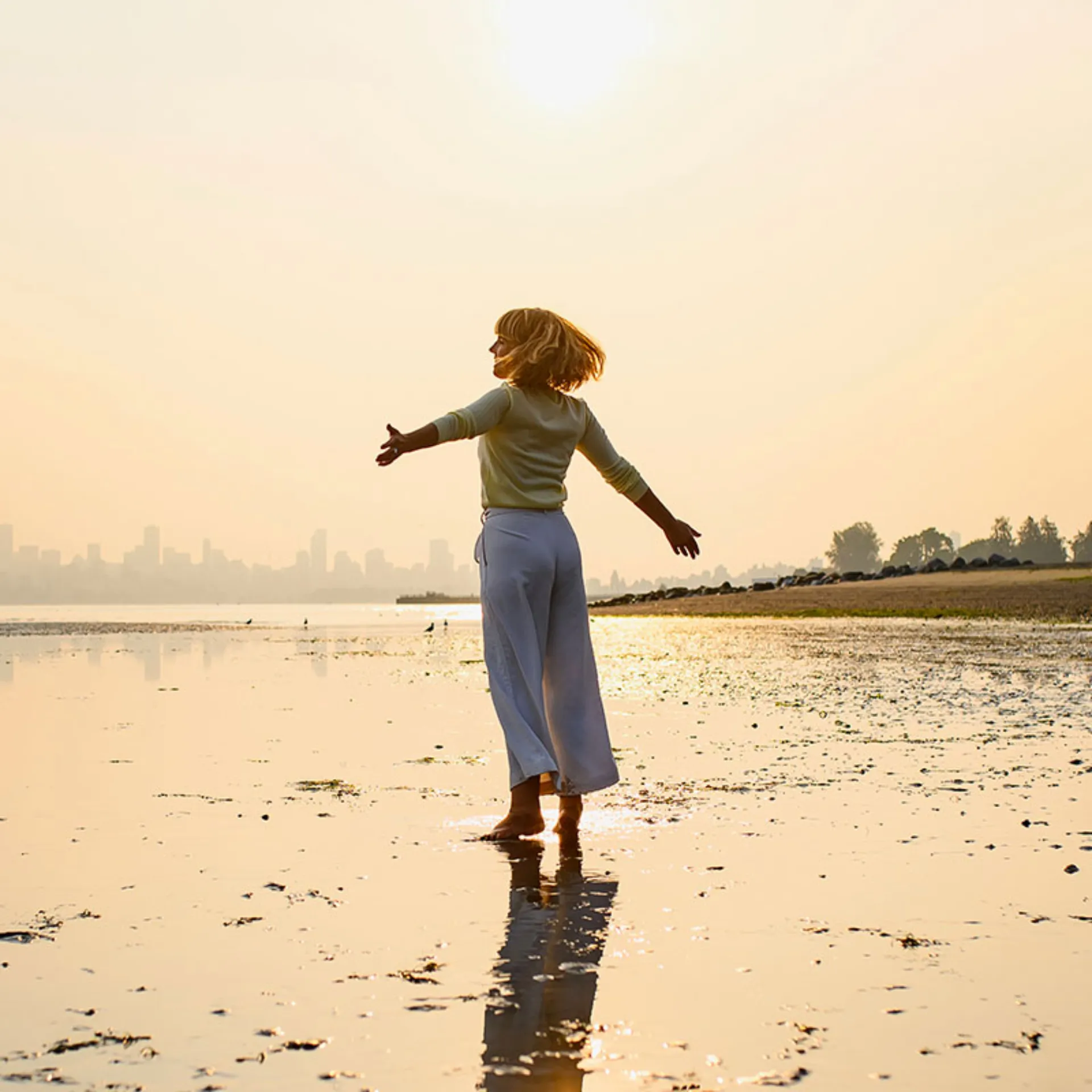 Erica harris beach 800x800