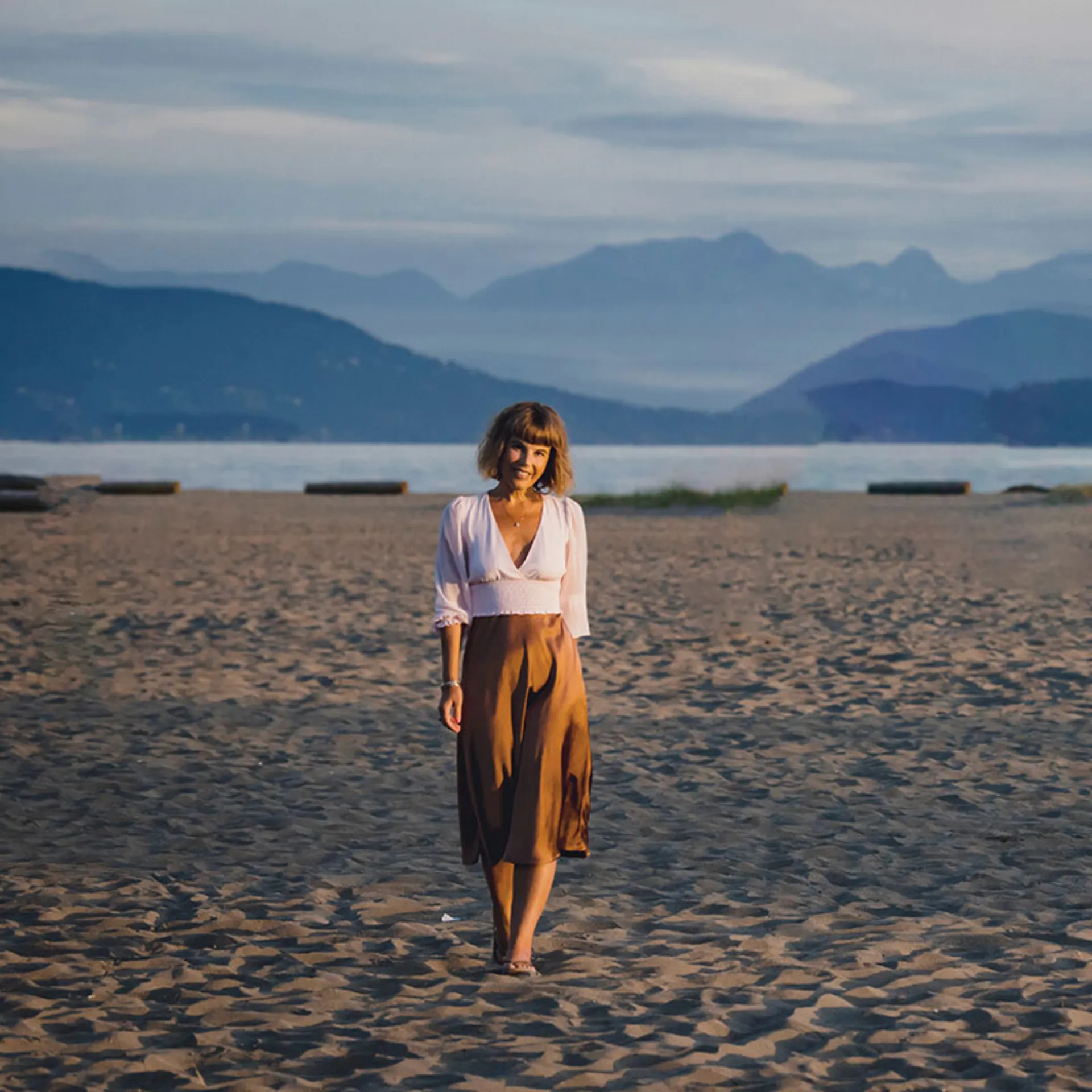 Erica beach pink shirt brown skirt 800x800